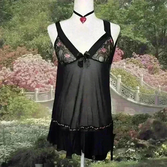 Shirley Of Hollywood Coquette Black Floral Embroidered Slip Size Large - Picture 1 of 9